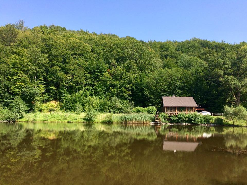Tsisarske Urochyshche Recreation complex